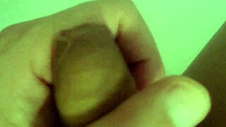 Hot gay guy masturbates intensely in contrasting solo session