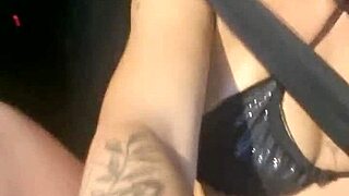 The driver kept provoking me untill I fell mouth on his cock in the car