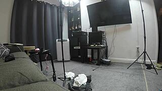 Scarlett Johnson gives footjob pov, teen fetish fun
