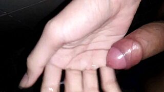 i love watching this gay quay tay video, it's so hot and passionate