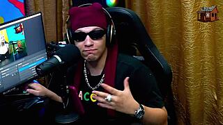 Ruan drools over Kiara Blay's breasts