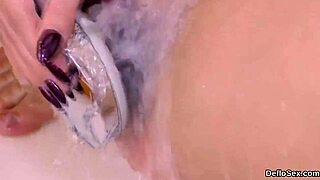 Steamy Cutie Rubs Soft Vulva Until She Has Orgasm