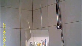 i'm watching steffi in the shower secretly