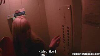 fuck that glasses teen in doggystyle