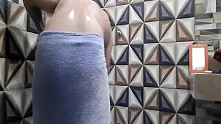 Loose And Naked 1 Gay Femdom Fetish