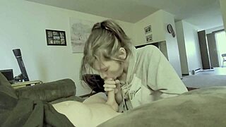 i'm cumming while she sucks my cock hard.