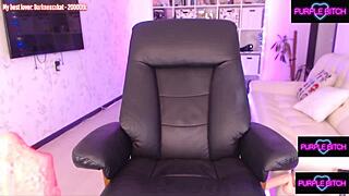 Cutest kitty-slut loves huge dildo!