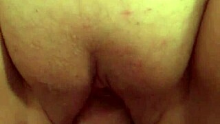 is this side chick sucking cock in a fat fucking blowjob scene?