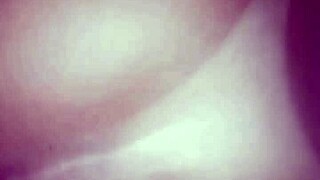 amateur girl shows off her big ass for fucking