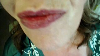 Dawnskye1962 unveils super sexy orgasmic playtime with a perfect body for all to enjoy!