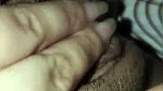 emo girl masturbates to incredible orgasm in vertical video