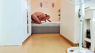 escaped from the city by jet sky for filling my pussy by cum