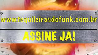 debora fantine performing footjob, looking sexy and brazilian in the video