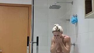 AlineFlavio update 103 - retro blonde couple in cum mouth action. Classic vibes return.