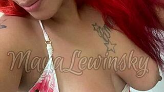 this babe shows her big natural tits for lovers