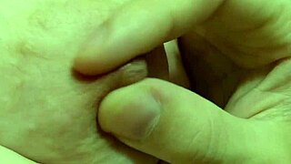 close up nipple play gets her wet and orgasming 😍