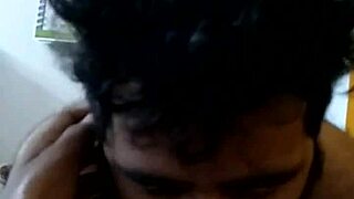 Watch This Indian Muslim Guy Deep Throat Like A Pro