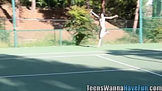 Watch this amateur lesbian eat pussy at the party!