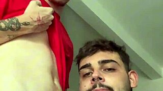 Vacation sex in middle of day at beach 😘