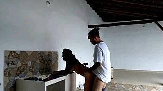 ถูกจับภาพ: สามีเย็ดคนรักในวิดีโอความปลอดภัย