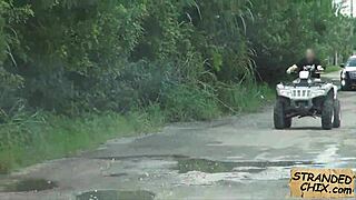 Ebony teen 18+ Diamond Monroe bangs outdoors for cash