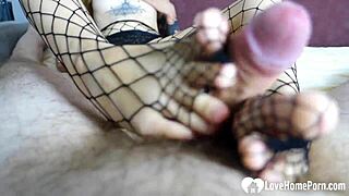 Picked up a tanned babe at the pool. She was an incredible fuck.