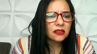 Boyfriend's girlfriend and the good mom