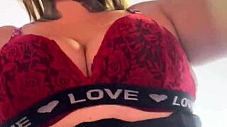 woman feels aroused during gym exercises, research shows it's common for athletes