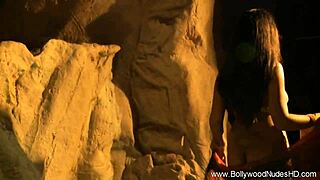 My Bollywood girlfriend Deva dances so erotically, it’s unreal! 💃