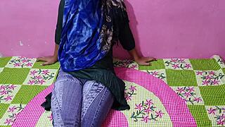 Did you see this sexy Desi girl sucking her boyfriend in the classroom?