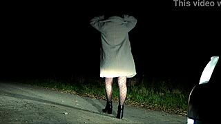 Hot sex with stranger on road 😏