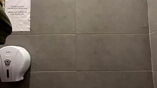 Extreme fingering pussy close up anal plug big ass