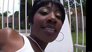 Beauty Dior Gives Michael Stefano a Shaved Pussy Blowjob