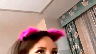 Kitty wants to play with pussy licking and sloppy head