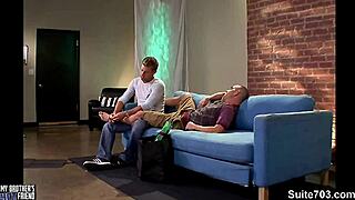 Awesome gay massaging and fucking session! 😍💪