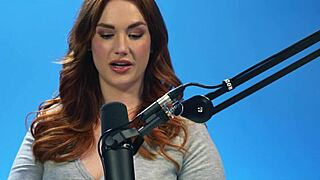 Siri Dahl's Close-Up Pussy Masturbation Orgasm