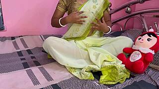 Hot bhabhi takes monster cock deepthroat with dirty talks 😍