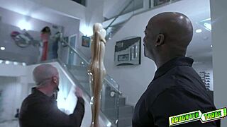 kendra cole spreads for anne amari pounding