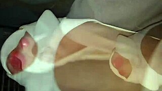 Intimate webcam fetish with amateur participants