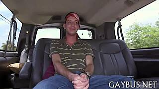 I'm havin homo sex in the mobil with my guy