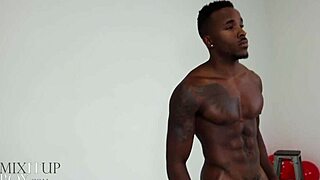 Mixitupboy phoenix fellington enjoys a solo session in this gay video