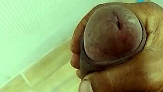 watch this hot guy deliver a perfect handjob cumshot?