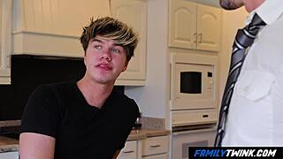 Familytwink! Muscled Stepdad Crushes That Twink Stepson Hard!