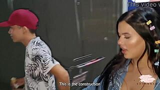 I have secret sex with my nerdy boyfriend in a mall - savannah watson