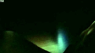 Sega di mia moglie masturbating and giving handjob homemade.