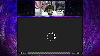 Is Juno's Bald Pussy Squeezing Cum While Tracer Rides Cock From Behind?