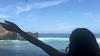 Young Girl Stuck On Desert Island Fucks Stranger In Doggystyle Creampie