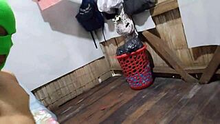 LO VOY HACER PORQUE ME GUSTA TU PERSONALIDAD INOCENTE MADRASTRA CONVENCE A SU HIJASTRO PARA TENER SEXO EN LA HABITACION DE SU MARIDO PORNO REAL BIEN AGITADO