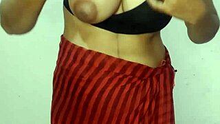 First-time husband-wife sexy video. 😏