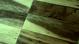 Fucking Linda Flaca Culona While She Talks On Phone To Her Cuckold Boyfriend